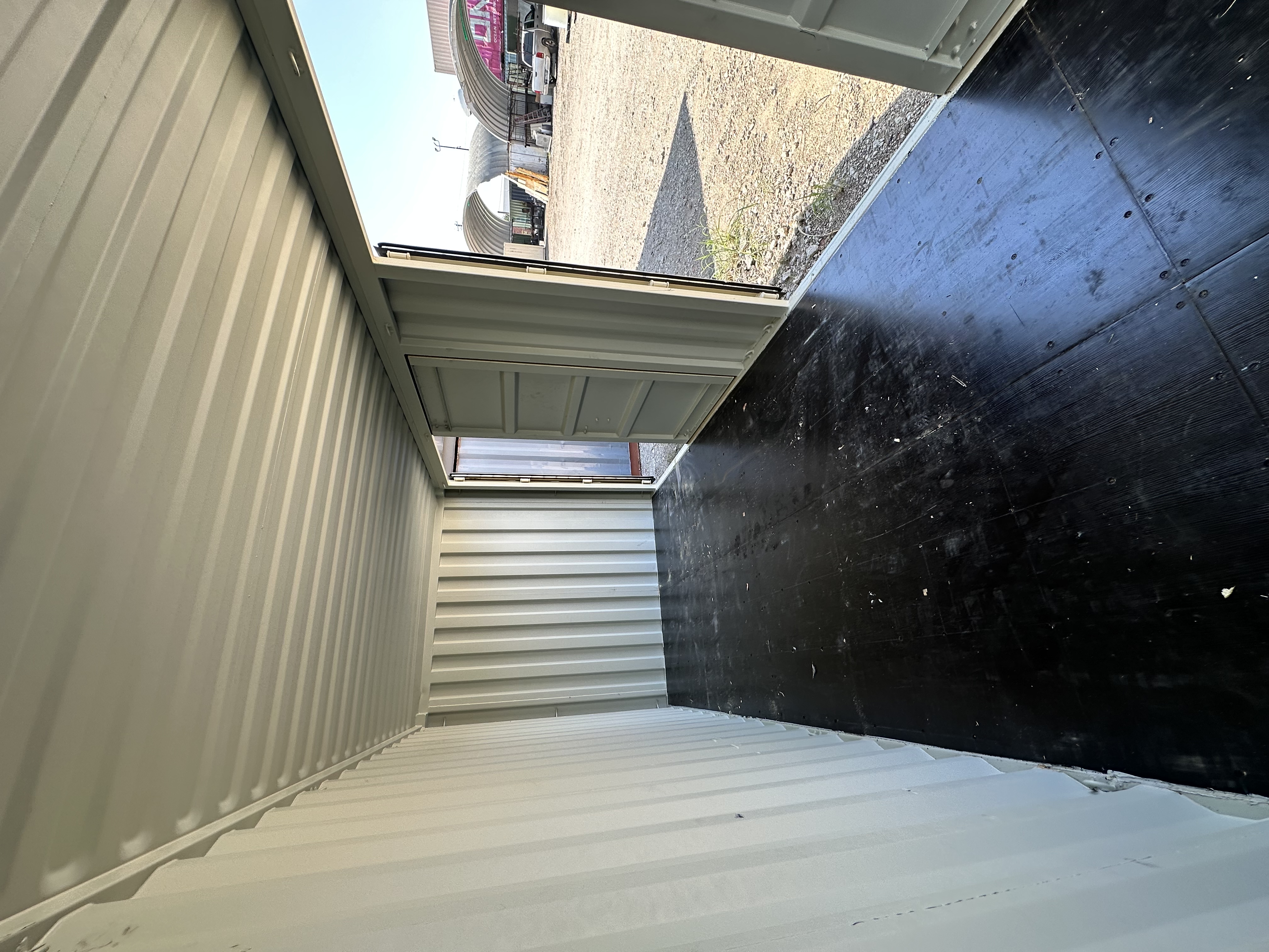 20' Standard — Used (Side Doors) - 20' Standard Used (WWT) container